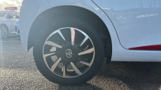 Toyota Aygo 1.0 VVT-i X-Trend TSS 5dr x-shift Petrol Hatchback